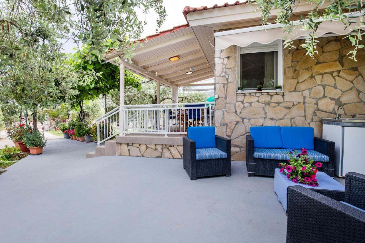 Kiriakos Holiday Home อัสตริส ภายนอก รูปภาพ